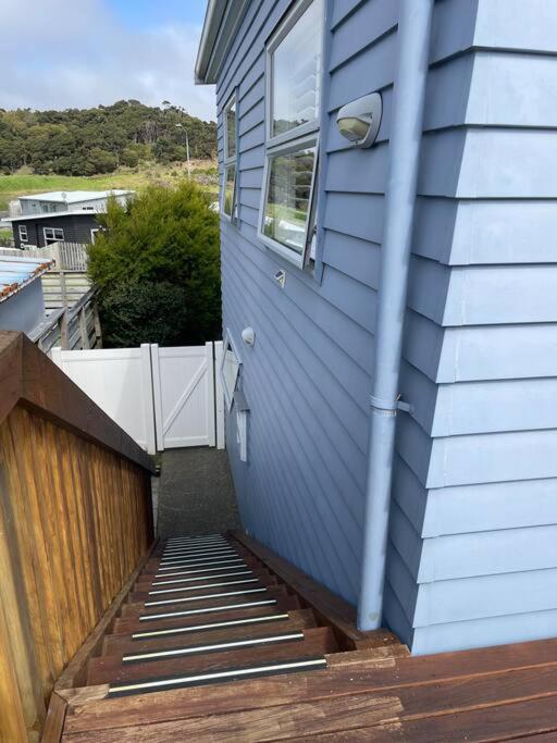 The Blue Beach House Mangawhai Buitenkant foto