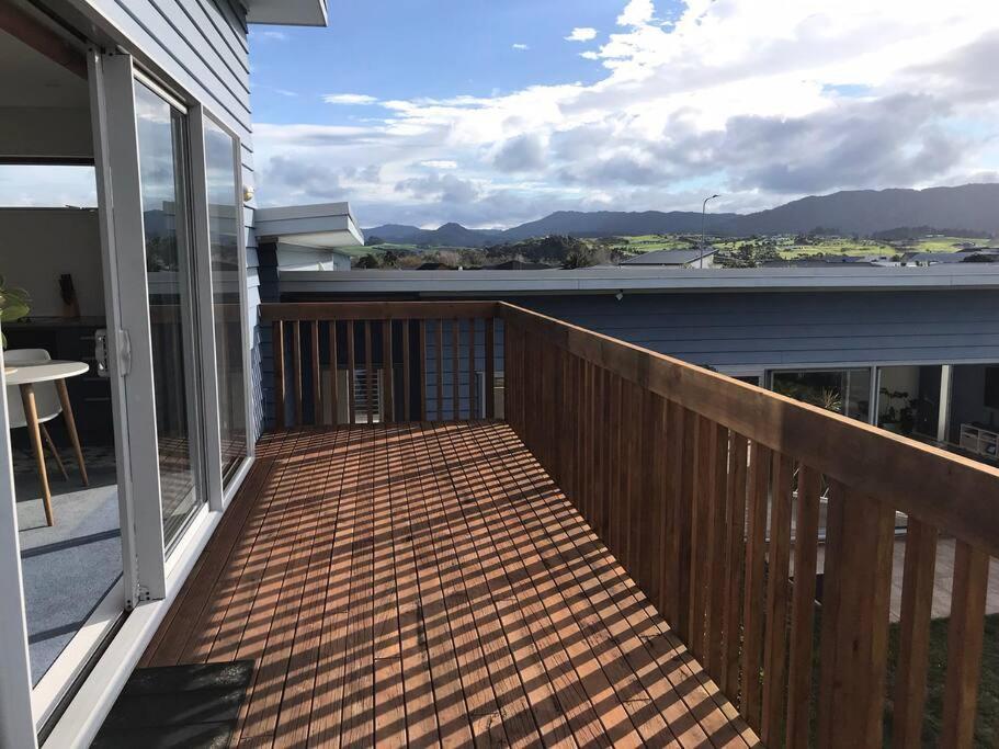 The Blue Beach House Mangawhai Buitenkant foto
