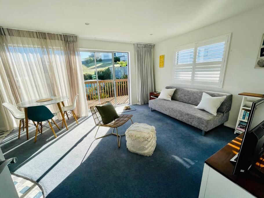 The Blue Beach House Mangawhai Buitenkant foto