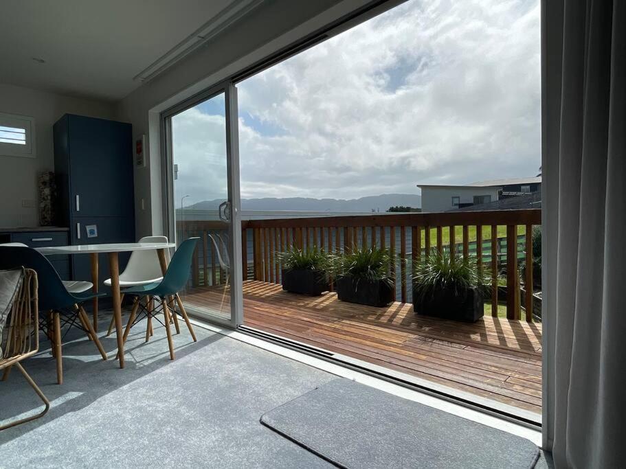 The Blue Beach House Mangawhai Buitenkant foto